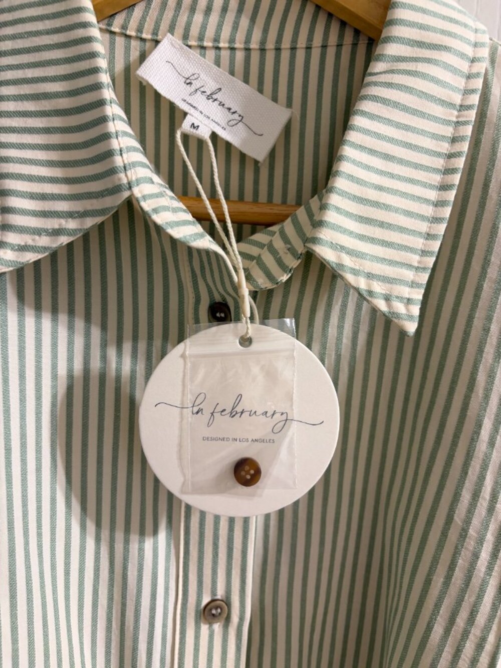 In February Blouse - Picture 3 of 7